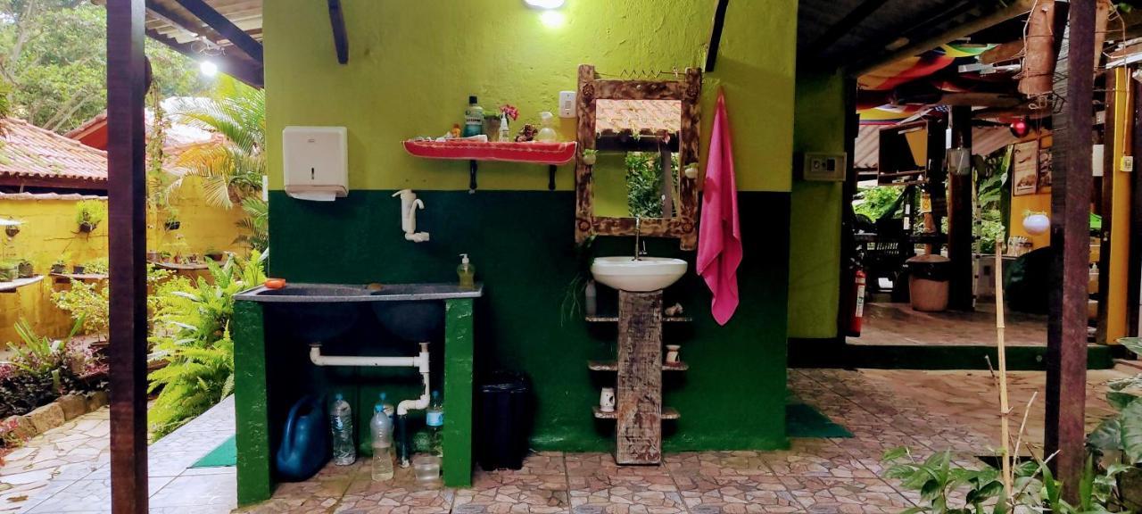 Albergue Bela Casa Quartos E *